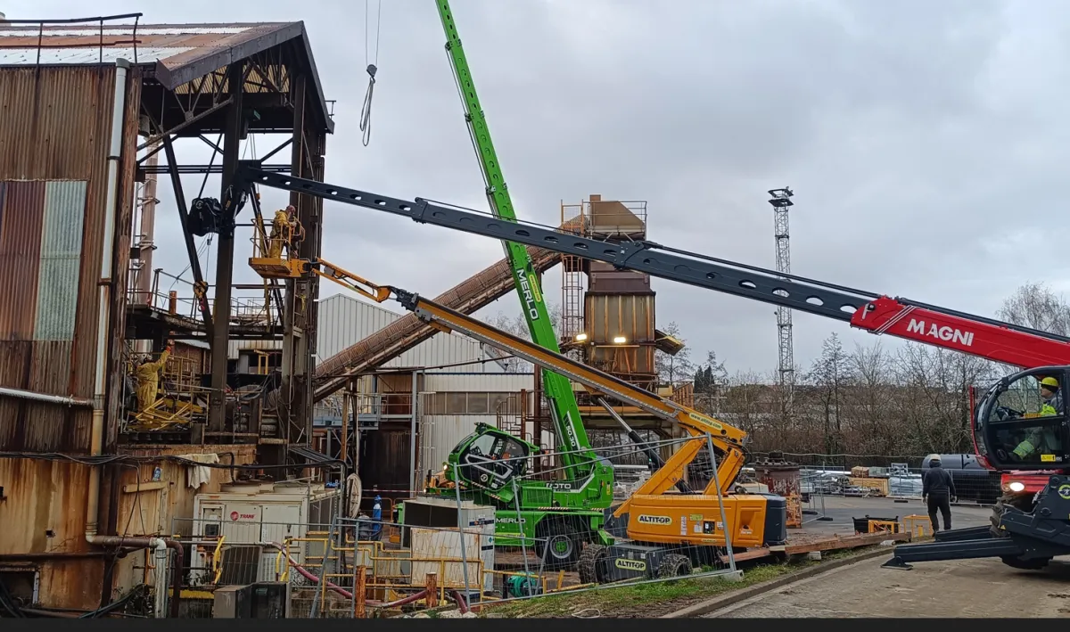 Stockage, transport et conditionnement fluide + équipements de lignes sidérurgiques 
